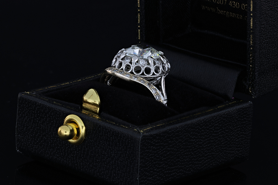 Unique Engagement Rings, Antique and Vintage Jewellery Berganza