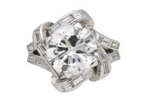 Mauboussin diamond cluster ring berganza hatton garden