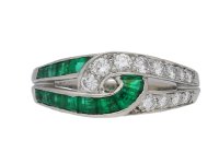 front view Vintage emerald and diamond ring by Oscar Heyman Brothers, circa 1960s.          