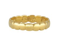 Georgian gold posy ring 'True loue is my desire' circa 18th century.