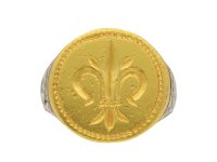 Post Medieval gold fleur de lis signet ring hatton garden