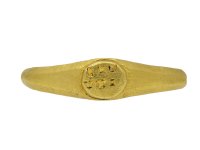 Ancient Roman 'EVT/VXI' gold signet ring berganza hatton garden