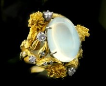 Moonstone - known since ancient times