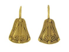 Ancient earrings - A History of Earrings: Part 1