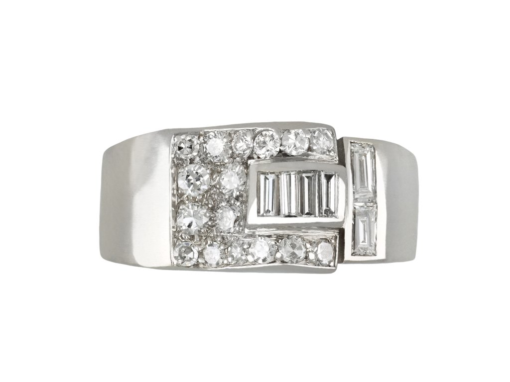 Art deco diamond cocktail ring, French, circa 1935. 
