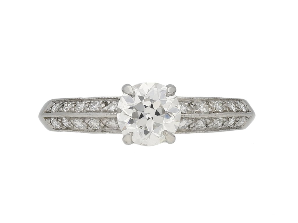 Solitaire diamond ring berganza hatton garden