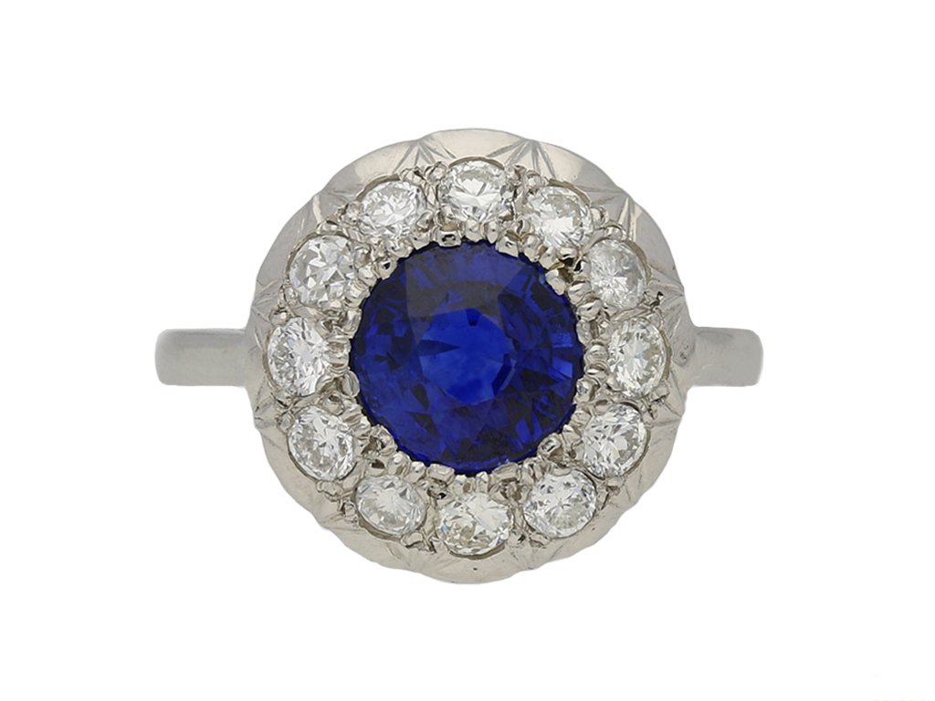 Ceylon sapphirediamond cluster ring berganza hatton garden