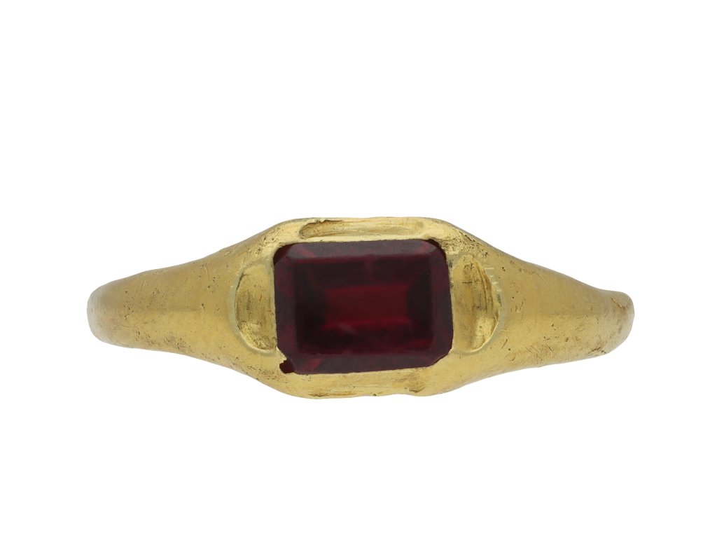 Medieval garnet gold ring, circa 13th 15th century hatton garden