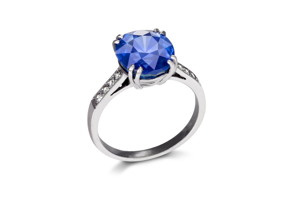 Burmese sapphire and diamond ring, circa 1950 