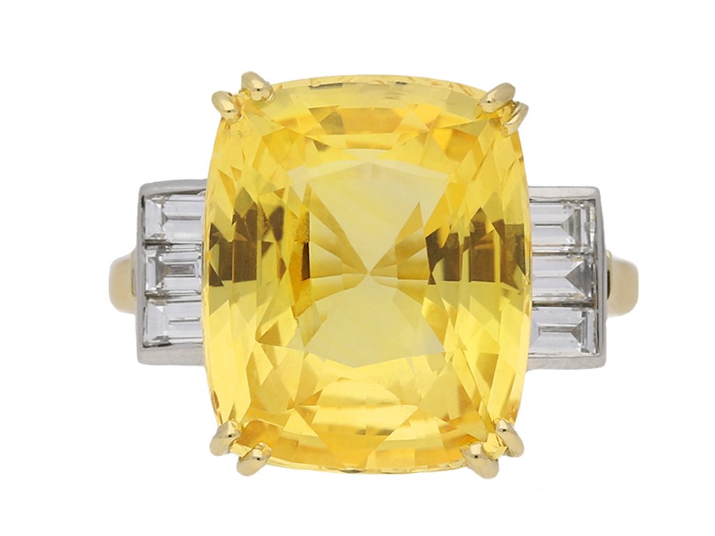 front view Yellow sapphire and diamond ring, circa 1950. hatton garden berganza