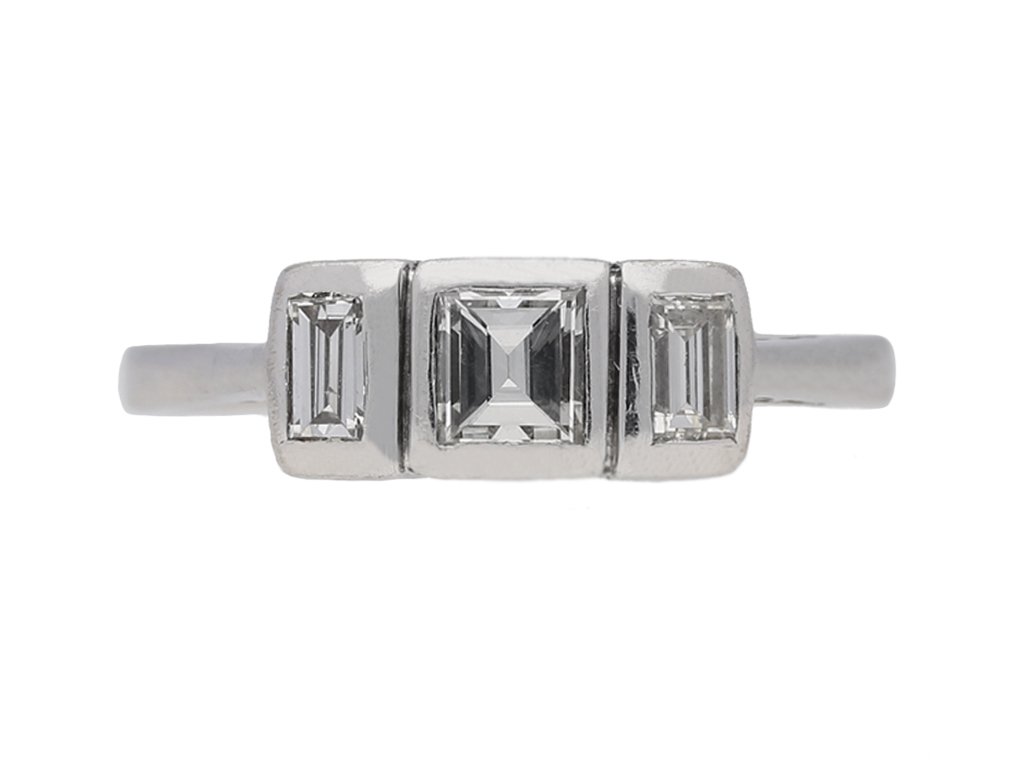 front view Vintage 3stone diamond ring berganza hatton garden