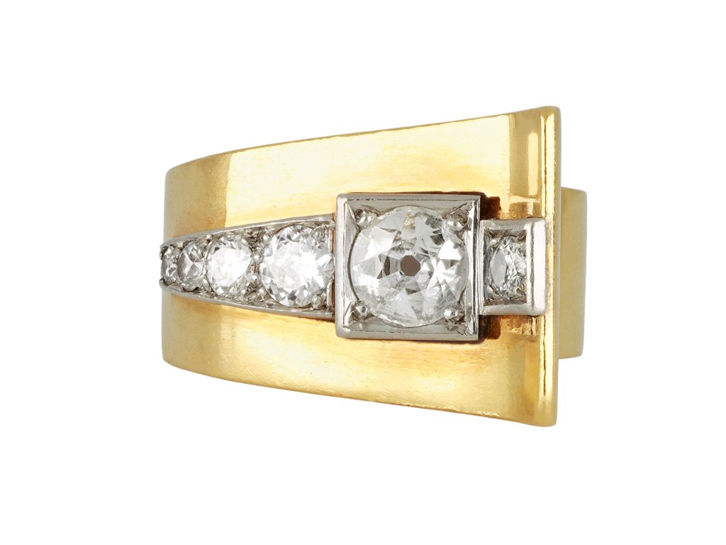 Diamond cocktail ring, French, circa 1940.