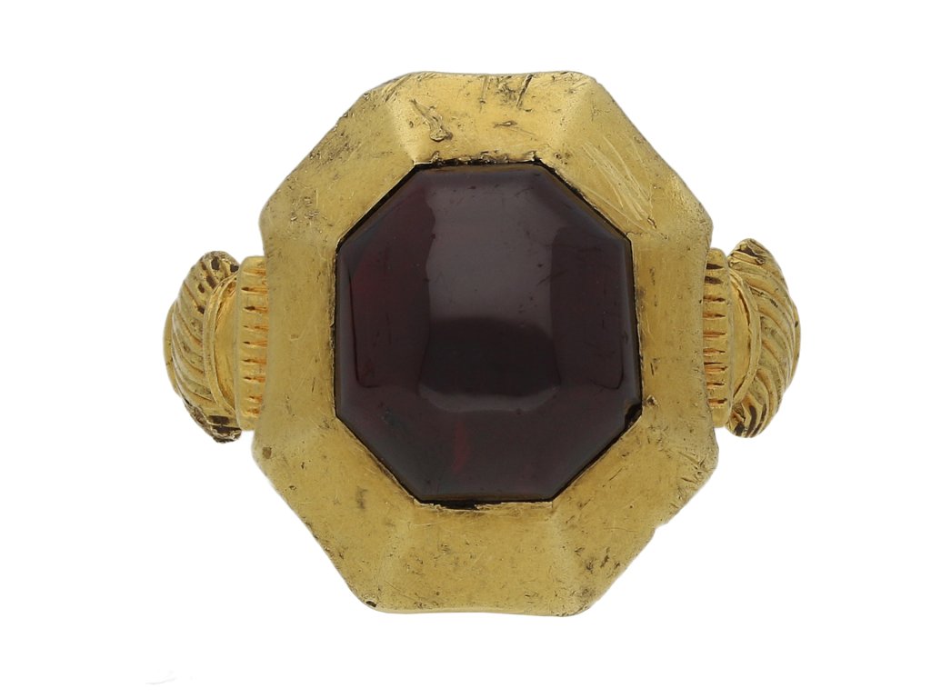 Medieval garnet cabochon ring berganza hatton garden