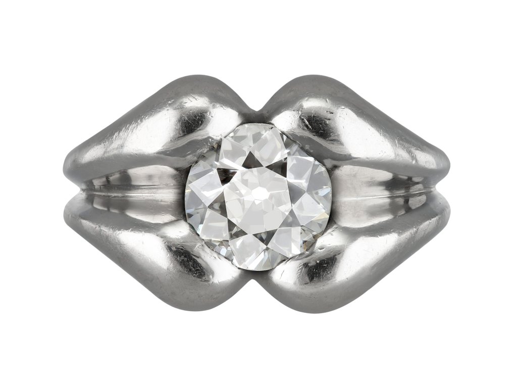 Diamond solitaire ring, circa 1940.