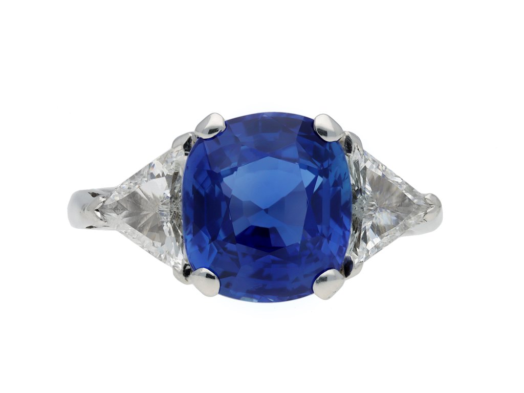 Vintage Ceylon sapphire and diamond ring Hatton garden
