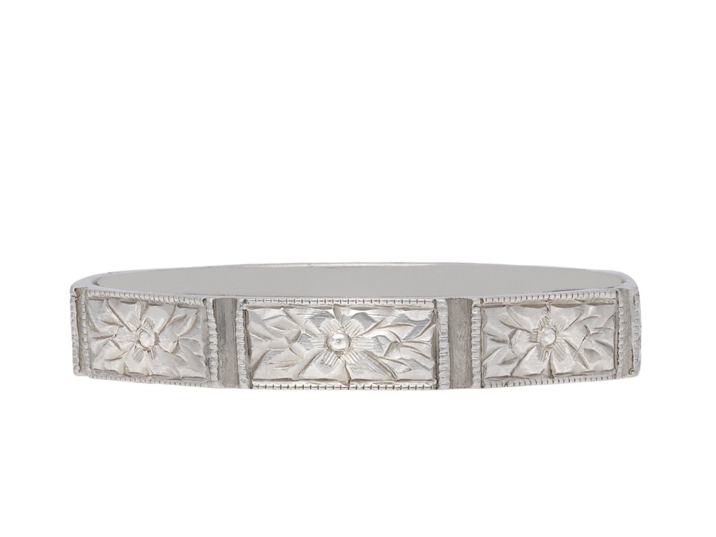 Engraved platinum wedding band, circa 1925. Hatton Garden