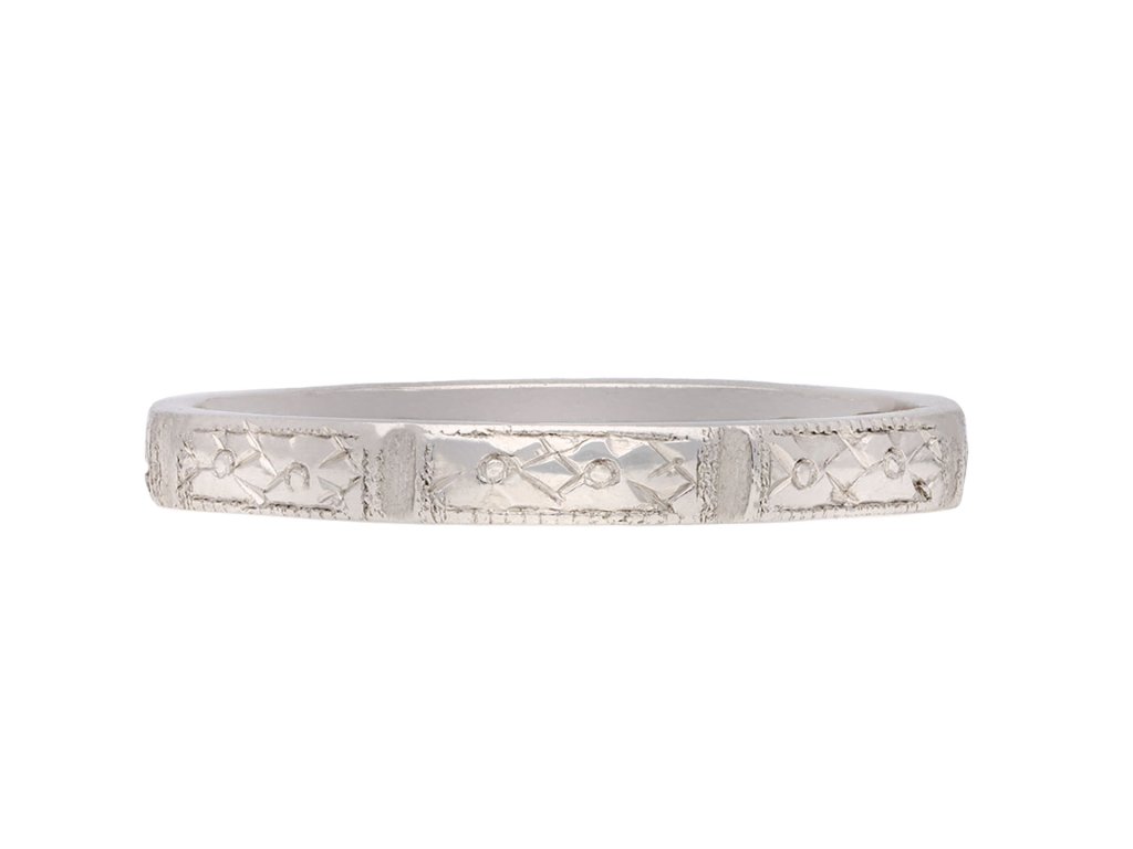 Platinum engraved wedding band, circa 1925. Hatton Garden