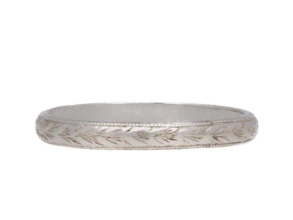 Platinum engraved wedding band, circa 1930. Hatton Garden