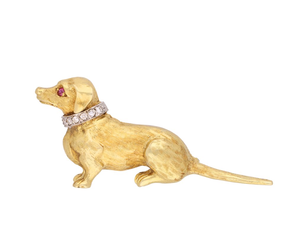 Vintage dog brooch, English, 1974. Hatton Garden