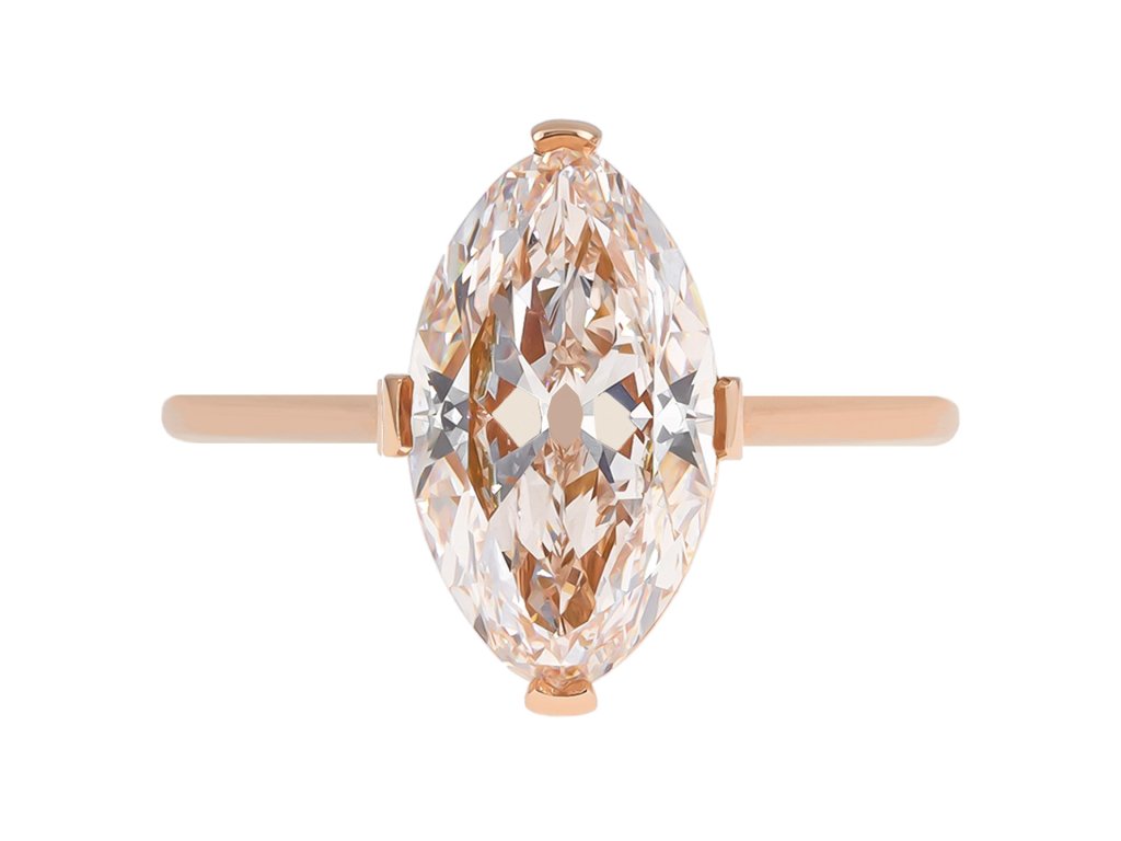 Type IIa light pinkish brown diamond solitaire ring.