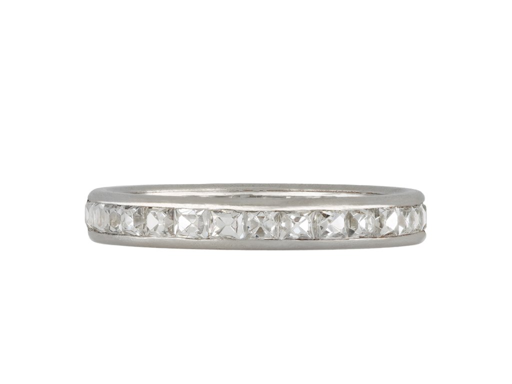 Art Deco diamond full eternity ring, circa 1930.