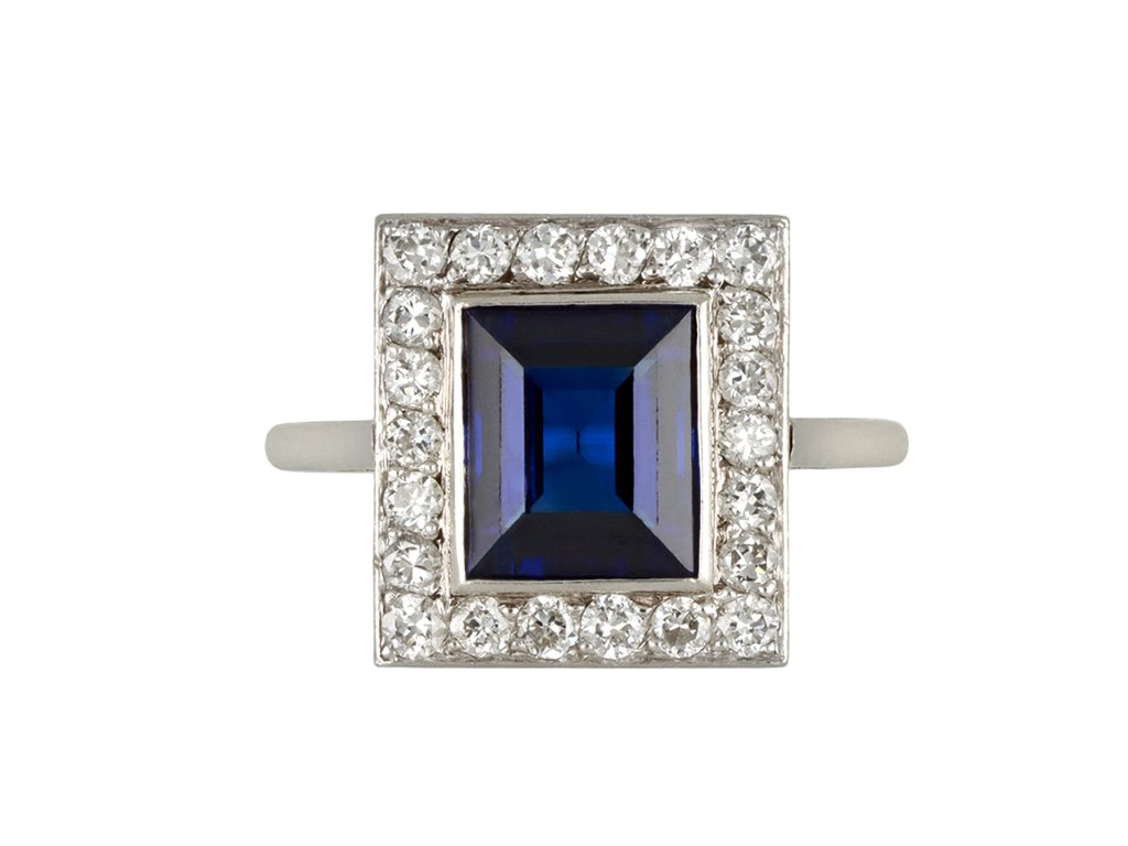 Art Deco sapphire and diamond cluster ring, circa 1920.