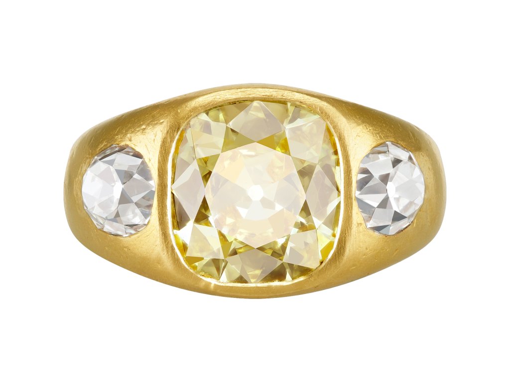 3.81 Fancy intense yellow diamond ring