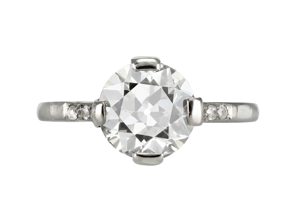 Old mine diamond flanked solitaire ring, circa 1915.