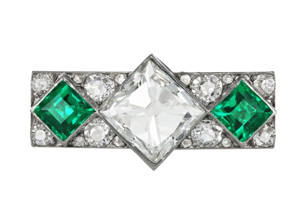 Emerald and diamond cluster ring, French, circa 1930. 