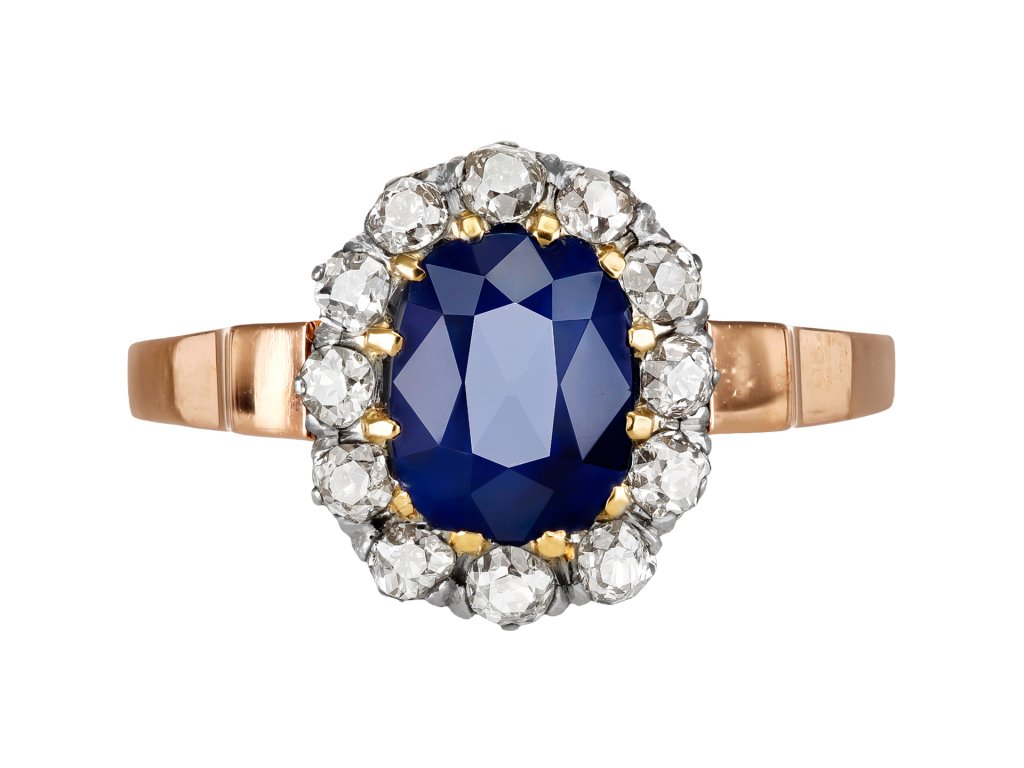 Belle &Eacute;poque Sapphire coronet cluster ring, French, circa 1910.