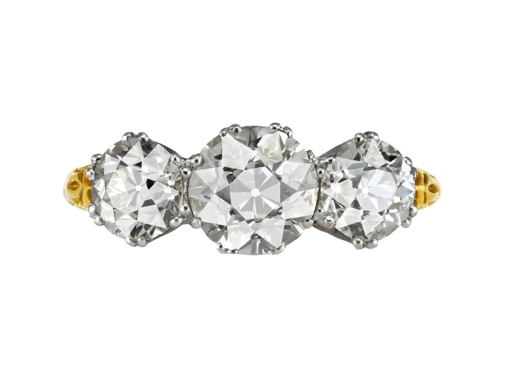 Diamond three stone ring, early 20th Century.
