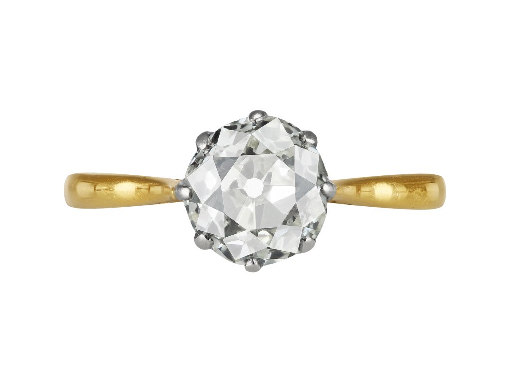 Old mine diamond solitaire ring, early 20th Century. 