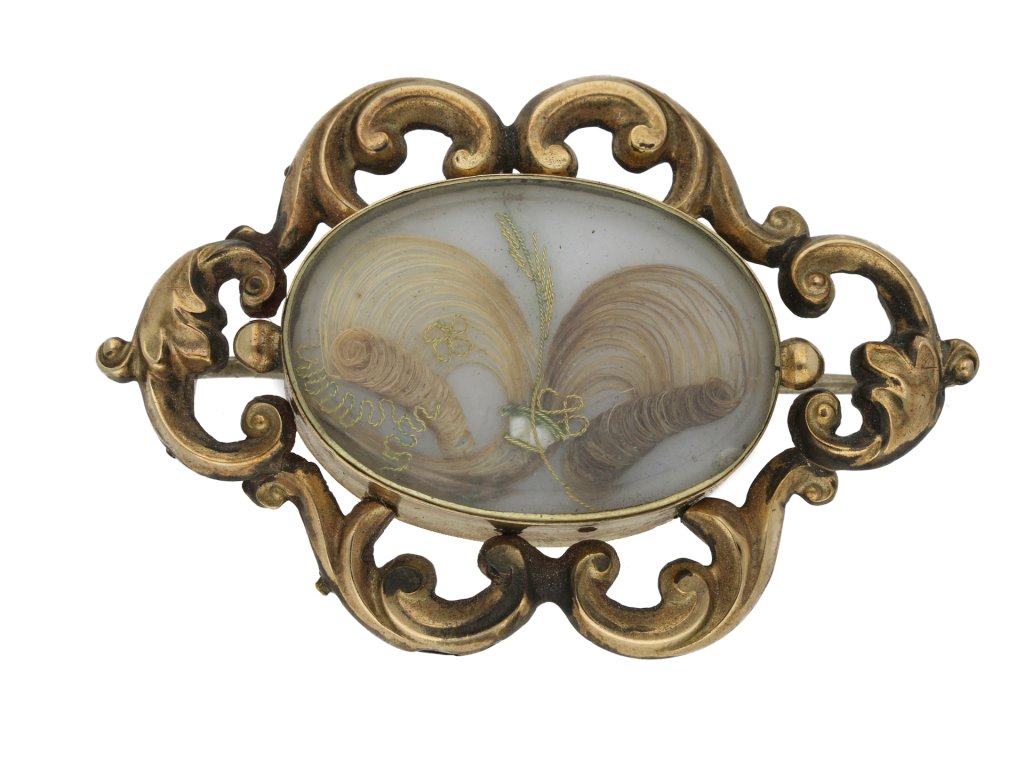 Victorian gold mourning brooch berganza hatton garden