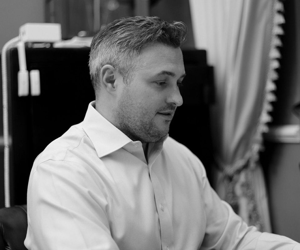 Managing Director Justin Daughters