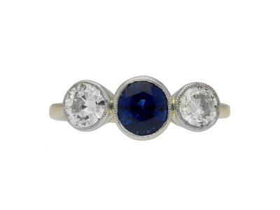 Jewellery item in modal