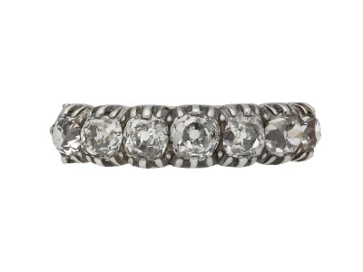 Jewellery item in modal