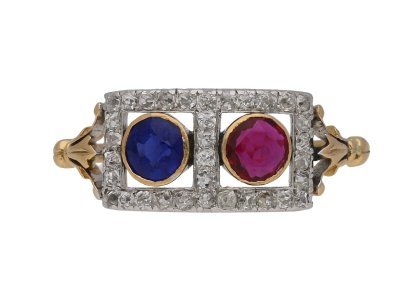 Jewellery item in modal