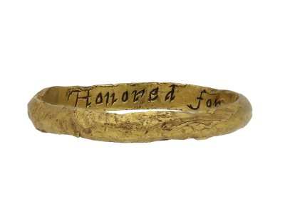 Jewellery item in modal