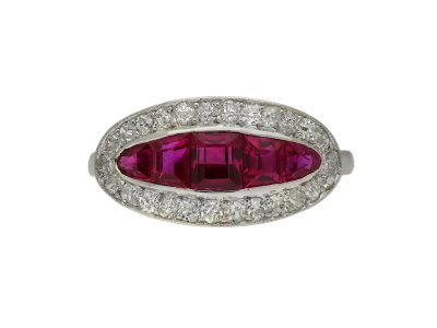 Jewellery item in modal