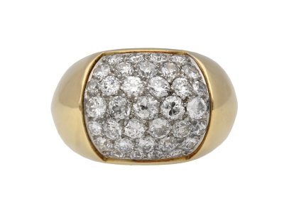 Jewellery item in modal