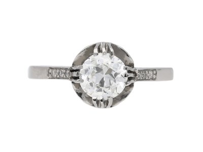 Jewellery item in modal