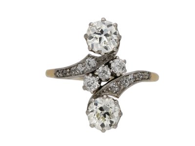 Jewellery item in modal