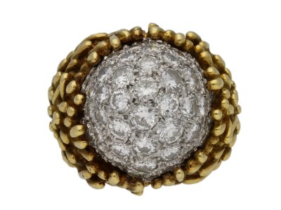 Jewellery item in modal