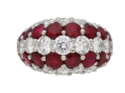 Jewellery item in modal