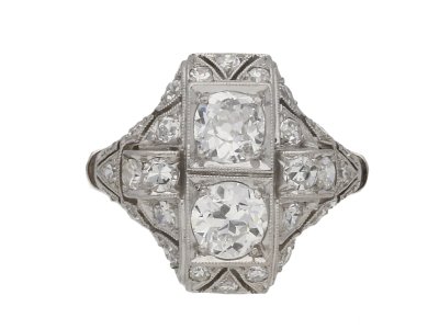 Jewellery item in modal