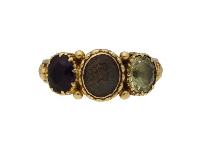 Jewellery item in modal
