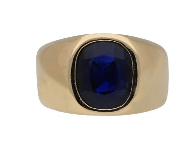 Jewellery item in modal