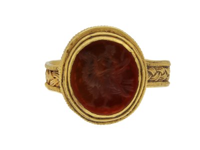 Jewellery item in modal