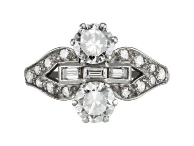 Jewellery item in modal
