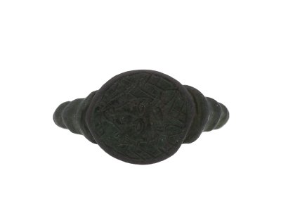 Jewellery item in modal